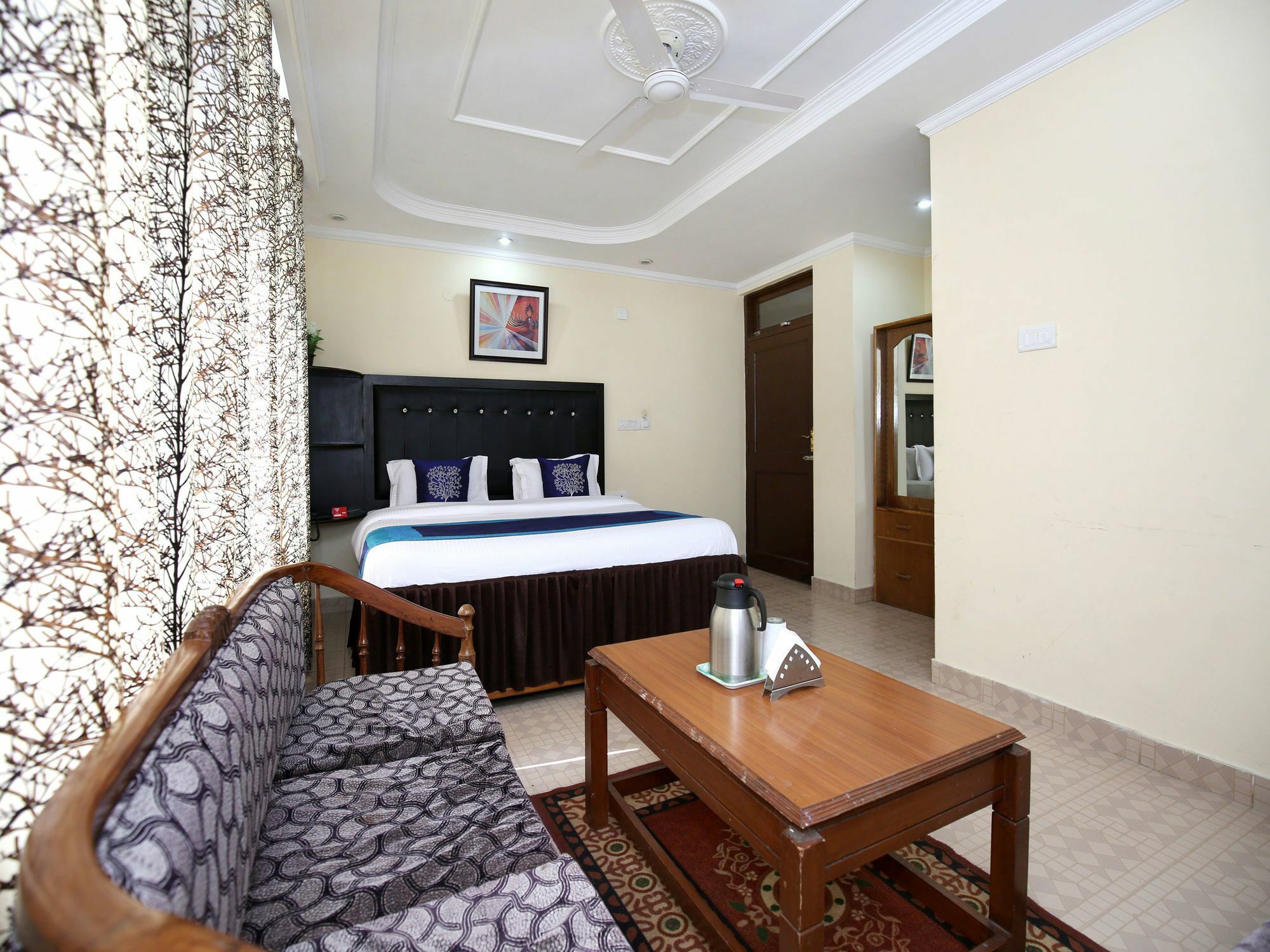 Oyo 9942 Hotel Ravine 다람샬라 외부 사진